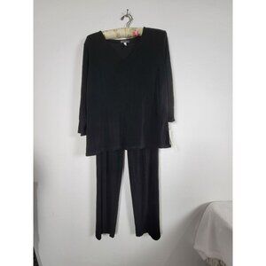 Made In Heaven Women's 3/4 Sleeve V-Neck T-Shirt & Pants Set Black 1X NEW